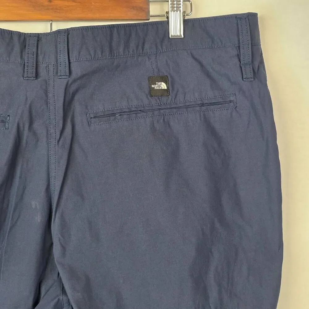The North Face Men's Navy Hiking Shorts Size 38